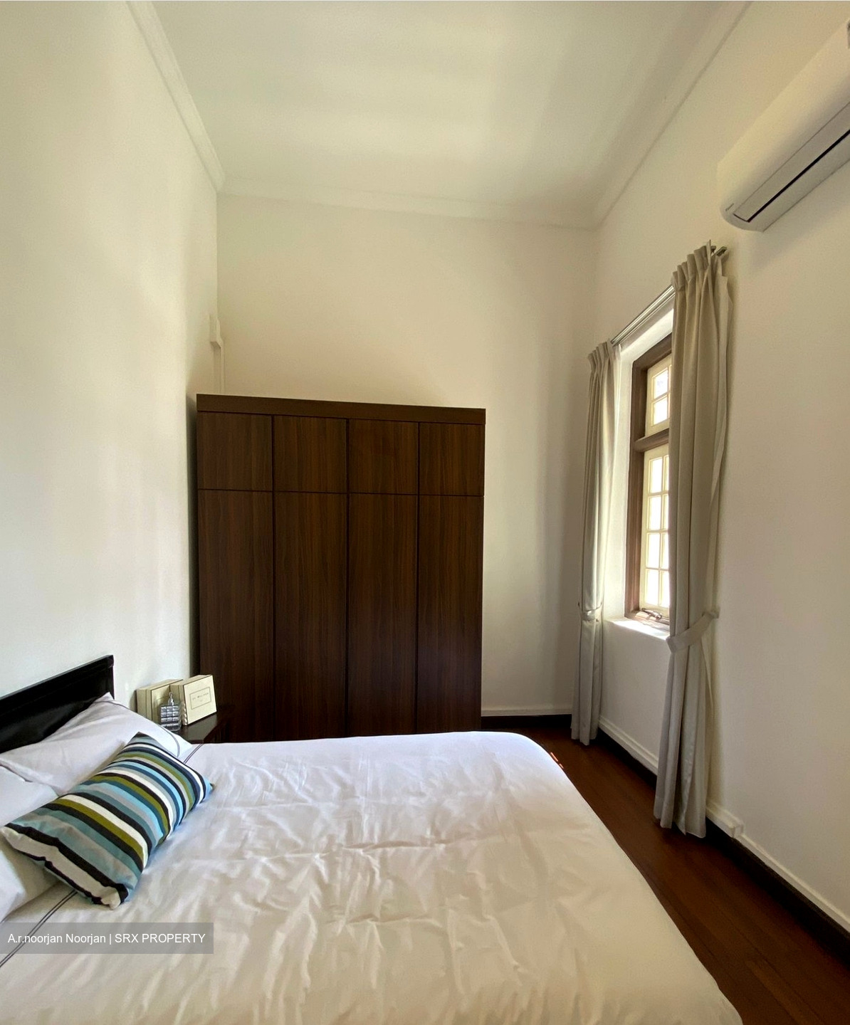 Townerville (D12), Terrace #504485551